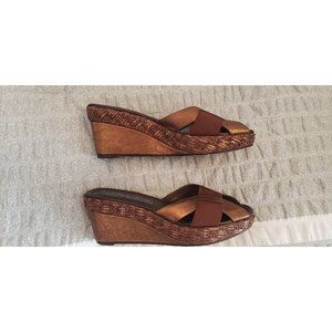 Donald Pliner size 9